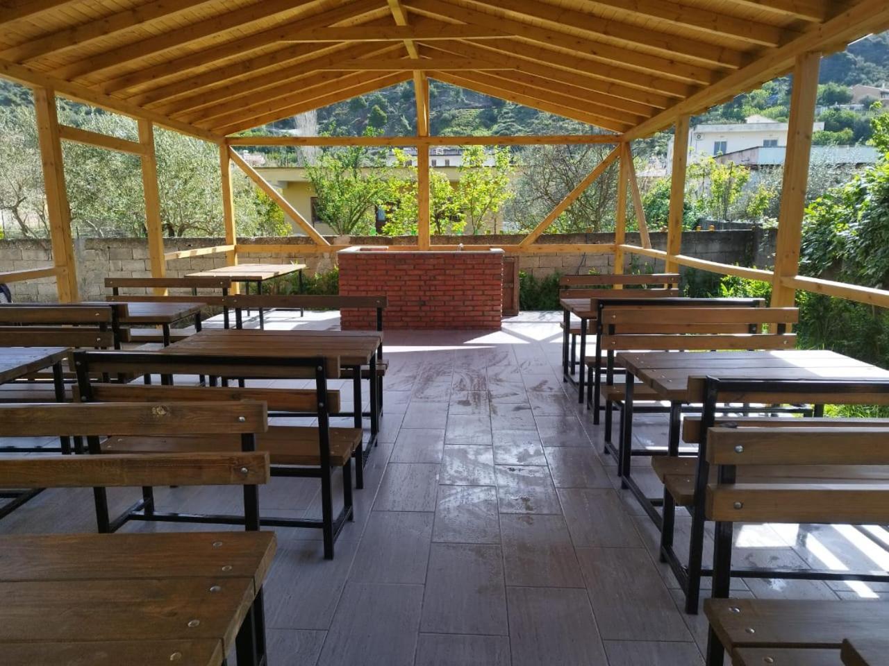 Villa Bailey Vlorë Eksteriør billede